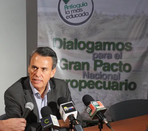 pacto_agro_antioquia_0.jpg