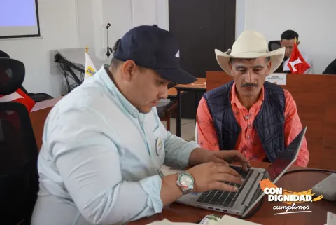 MinAgricultura le cumple al sector papero: productoras y productores han accedido a condonaciones hasta del 100% de intereses y 80% del capital