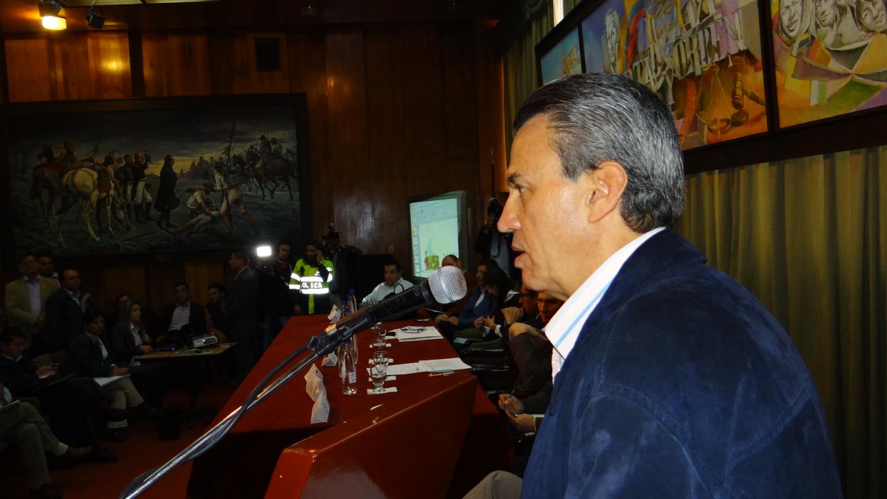ministro_-_tunja_110314.jpg